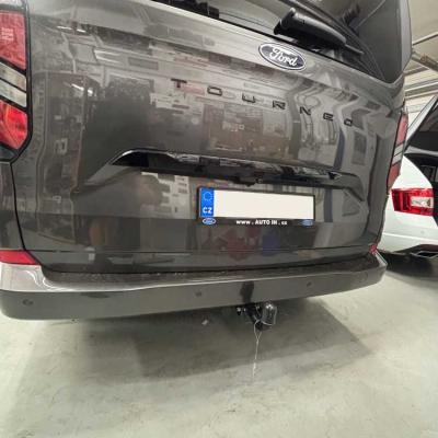 Montaz Tazne Zarizeni Auto Hak Ford Turneo Custom 3
