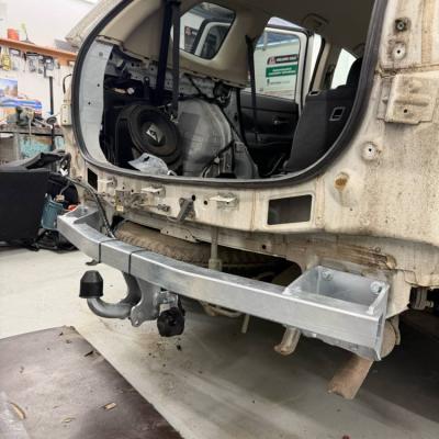 Montaz Na Pevno Galia 13 Pin Mitsubishi Outlander 4