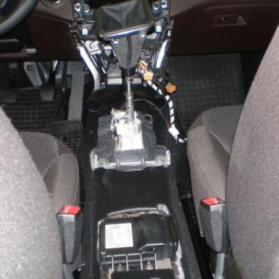 2011defend Lock Passat Tuareg01