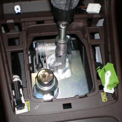 2011defend Lock Passat Tuareg05